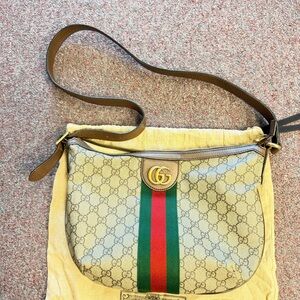 Gucci Beige GG Supreme Shoulder Bag with Green-Red Web and Brown Trim
